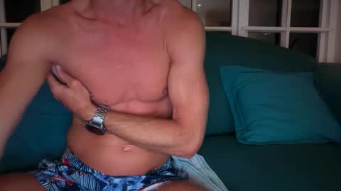 Snapshot of lisousx chatting on February 2026 10:18:01 PM lisousx online show from February 2026 10:18:01 PM