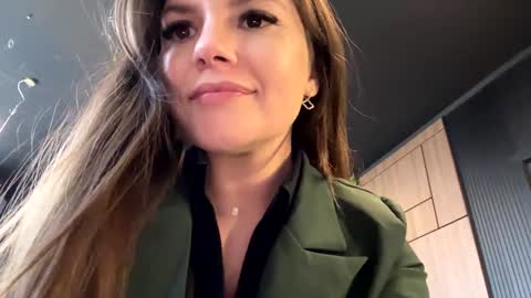 Lissa online show from April 2026 12:42:02 PM