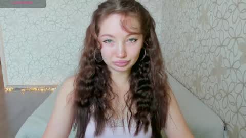 lissa_cristal_ online show from April 2026 09:22:02 AM