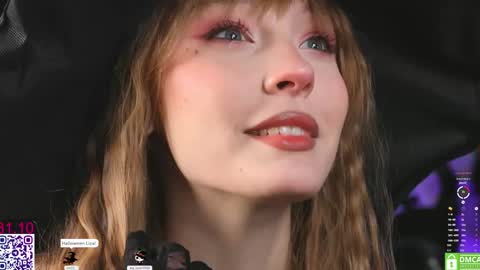 Snapshot of lissa_meooow chatting on October 2025 06:25:01 AM your Liza again. Next stream Dec. 1 at 2 or 3 GMT online show from October 2025 06:25:01 AM