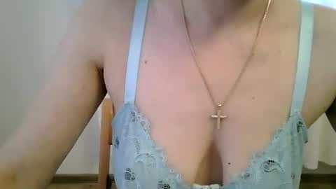 Lissa online show from January 2025 11:23:02 AM