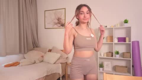 Snapshot of lissa_reed chatting on June 2026 02:46:01 AM Lissa online show from June 2026 02:46:01 AM