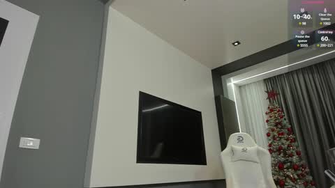 Alexa online show from January 2025 09:22:01 PM