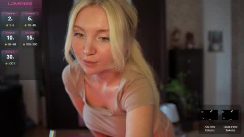 Snapshot of lissablush_ chatting on September 2025 09:33:02 AM Lissa online show from September 2025 09:33:02 AM