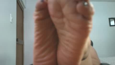 Snapshot of lissafeethot chatting on November 2025 08:51:01 PM Lissafeethot online show from November 2025 08:51:01 PM