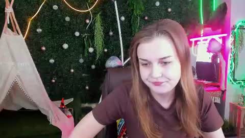 Lissa Telor online show from July 2026 09:01:02 AM