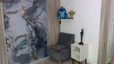 ss  online show from November 2025 08:41:01 PM