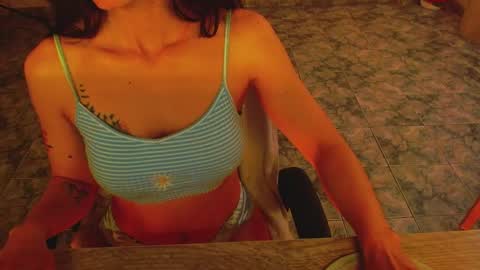 Liss online show from December 2025 02:56:01 PM