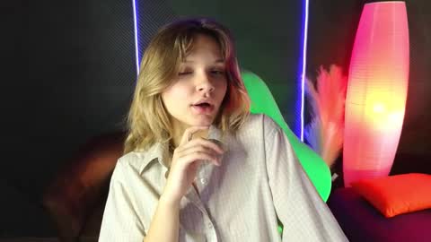 Lena online show from September 2025 01:51:02 AM