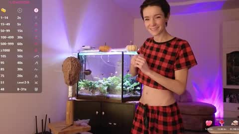 Alisa online show from November 2025 03:56:02 PM