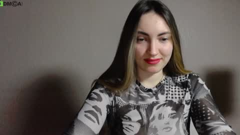 Snapshot of little___angell chatting on December 2024 07:04:02 PM Tina online show from December 2024 07:04:02 PM