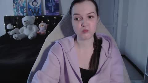 little__flowers online show from January 2026 10:30:01 AM