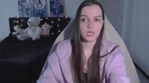 little__flowers online show from February 2026 09:08:02 AM