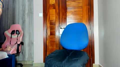 little_africa online show from March 2026 07:36:02 AM