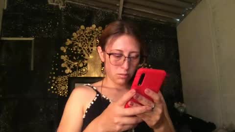 Snapshot of little_devil_diablita90 chatting on July 2026 06:32:01 PM Diablita online show from July 2026 06:32:01 PM