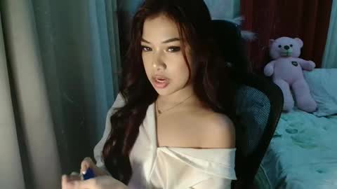 JELYAN online show from April 2026 06:46:01 PM