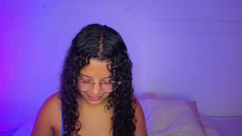 little_lilith_apple online show from November 2025 05:57:02 PM