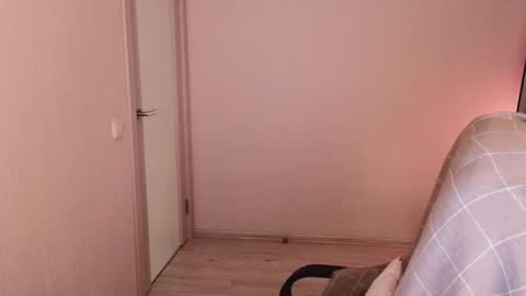 Snapshot of little_pretty_woman chatting on September 2025 05:16:02 PM little_pretty_woman online show from September 2025 05:16:02 PM