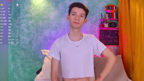 Juan Ferrer online show from October 2025 01:28:01 AM