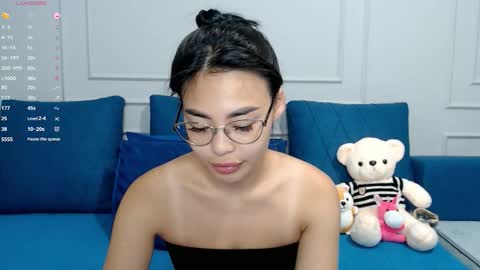 Snapshot of little_v1rgin_angel chatting on September 2025 04:45:02 PM Kwan online show from September 2025 04:45:02 PM