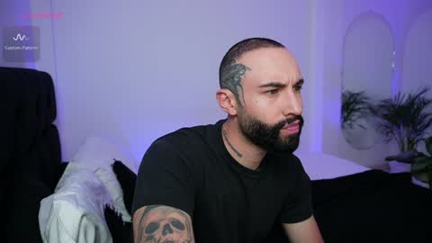 Snapshot of little_vannesaa chatting on January 2025 01:47:01 AM little_vannesaa online show from January 2025 01:47:01 AM