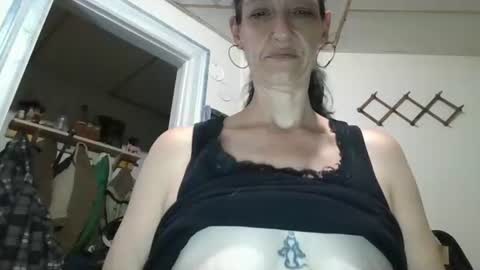 Snapshot of littlebigsquirt7945 chatting on June 2026 05:45:02 AM Sady Jayne online show from June 2026 05:45:02 AM