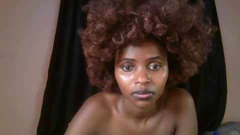 Snapshot of littlebunny2_ chatting on February 2026 11:11:02 PM littlebunny2 online show from February 2026 11:11:02 PM