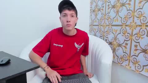 DANNY online show from November 2025 03:39:01 PM