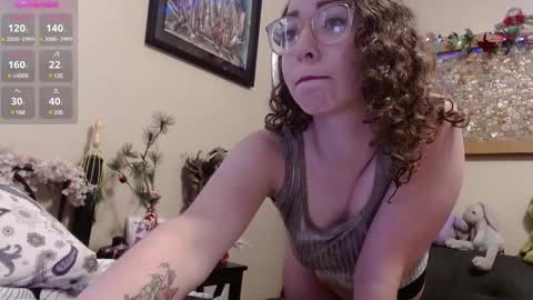 littledeathtrap online show from December 2024 06:31:02 PM