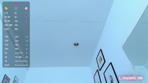 Snapshot of littlee_emilyy_ chatting on December 2024 06:48:02 PM Emily  online show from December 2024 06:48:02 PM