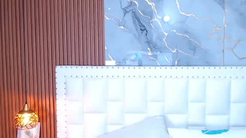 Snapshot of littlee_emilyy_ chatting on January 2025 06:03:01 AM Emily  online show from January 2025 06:03:01 AM