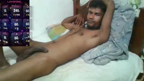 Snapshot of littlefuckomg chatting on December 2024 10:47:02 PM shan online show from December 2024 10:47:02 PM