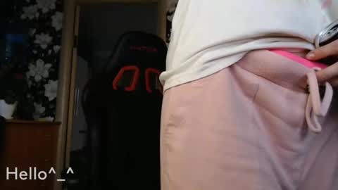 Snapshot of littlehappines chatting on February 2025 12:57:02 PM littlehappines online show from February 2025 12:57:02 PM