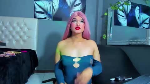 Jazil Martinez online show from October 2025 01:27:02 AM