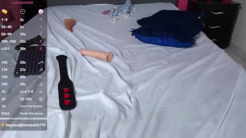 Litllekloe online show from December 2024 11:59:02 PM