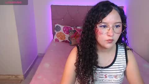 isabella online show from February 2026 02:01:02 PM