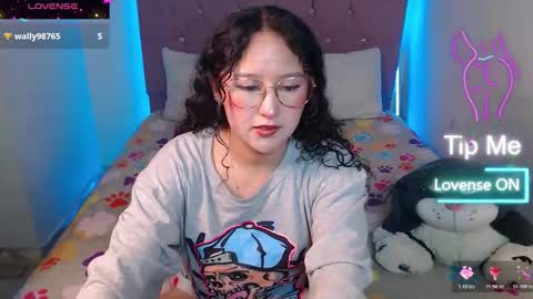 isabella online show from February 2026 01:43:01 PM