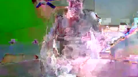 Snapshot of littlepetey17 chatting on January 2025 03:58:01 PM littlepetey17 online show from January 2025 03:58:01 PM