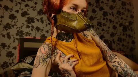 Niki  free tg channel with some photos gifs and info about streams  online show from January 2025 05:21:01 PM