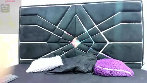 Sussy  online show from September 2025 11:44:01 AM