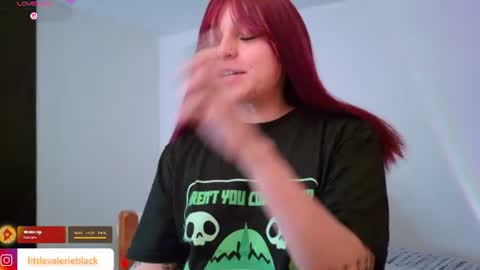 Snapshot of littlevalerie chatting on August 2026 03:32:02 AM Valerie online show from August 2026 03:32:02 AM