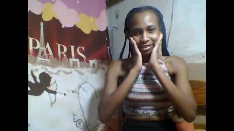 Snapshot of littleyanah chatting on October 2025 05:02:02 AM yanah online show from October 2025 05:02:02 AM