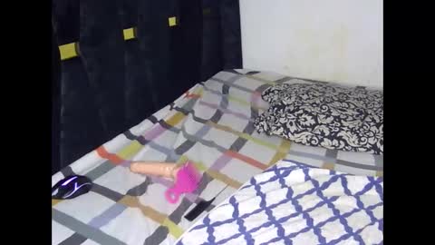 Snapshot of liv_horny chatting on February 2026 09:15:01 AM liv_horny online show from February 2026 09:15:01 AM