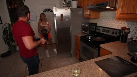 Liv and Drew online show from November 2025 12:22:02 AM