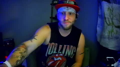 Snapshot of livingpuddle chatting on September 2025 11:12:02 AM livingpuddle online show from September 2025 11:12:02 AM