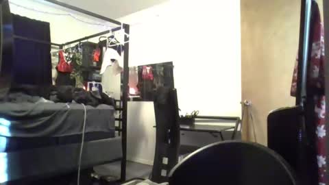 Liv Mirage online show from October 2025 10:55:02 PM