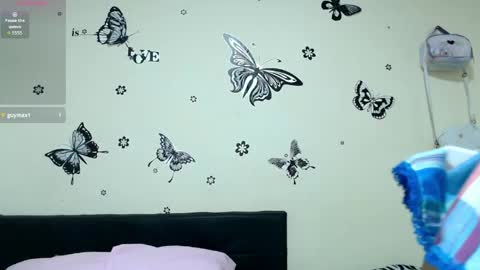 Liz7skinny online show from May 2026 09:34:01 PM