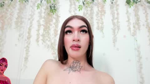 Snapshot of liz_lunaa chatting on June 2026 09:05:02 PM Liz Luna online show from June 2026 09:05:02 PM