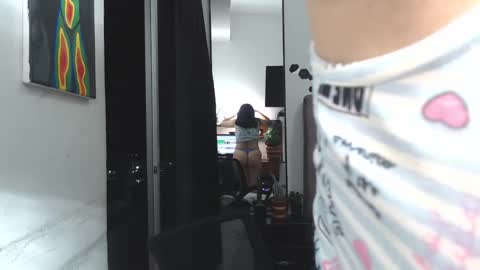 Snapshot of liza_thurner chatting on March 2025 12:22:01 AM Liza Thurner online show from March 2025 12:22:01 AM