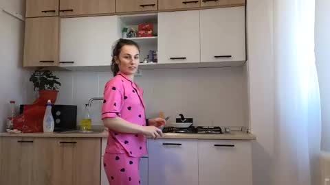 Liza online show from February 2025 10:40:01 AM